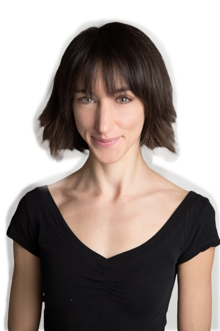 Portrait of Sara Knauer.